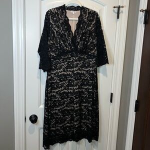 Kyonna flattering slimming black lace knee length elbow sleeve dress 1X 14/16
